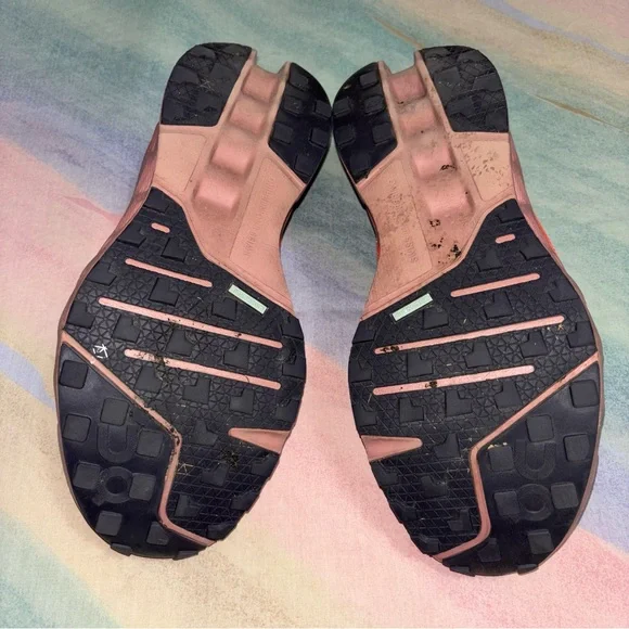 On Cloudsurfer Trail Running Shoes Womens Size 9 Flame Dustrose - Picture 8 of 9